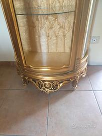 vetrina stile barocco 
