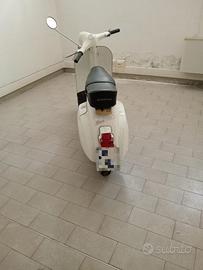 Vespa 125 primavera