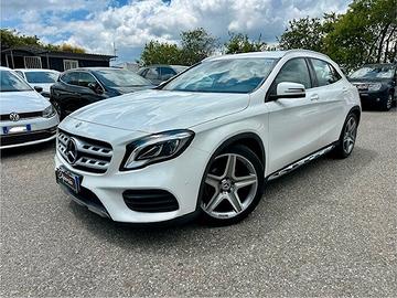 Mercedes-benz GLA 200d 4Matic Premium -AMG-