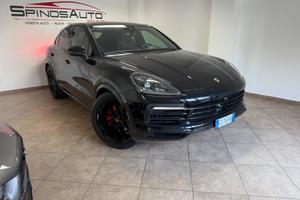 Porsche Cayenne Coupé 3.0 V6 TETTO