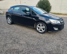 Opel Astra 1.7 CDTI 120CV 5 porte 2010