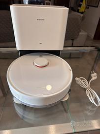 Robot lava aspira pavimenti