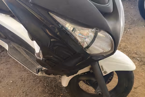 scooter swt 400 incidentato marciante