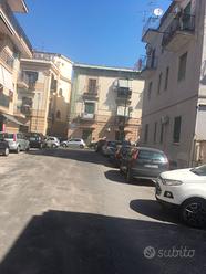 Soccavo Via 4 Novembre locale cantinato