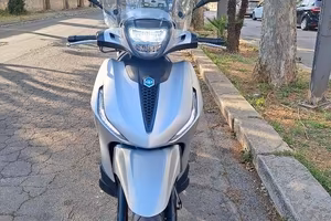 Piaggio Beverly 400 i.e. HPE ABS ASR 2021 GARANZIA