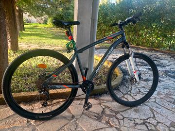 MB Decathlon ST120 in buone condizioni