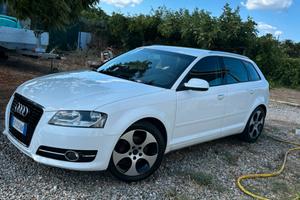 2012 Audi A3 sport back 2.0 tdi
