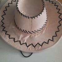 2 cappelli da cowboy