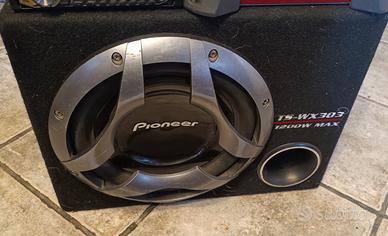 autoradio Pioneer con Subwoofer e Amplificatore Pi