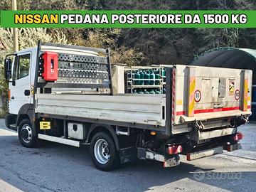 Camion pianale Nissan 56.15