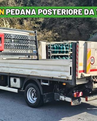 Camion pianale Nissan 56.15