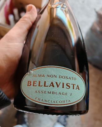 Champagne, vino, liquori