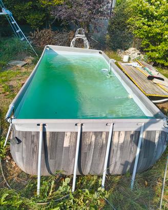 piscina usata con accessori 