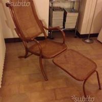Rara sedia pieghevole Thonet con poggiapiedi 1865