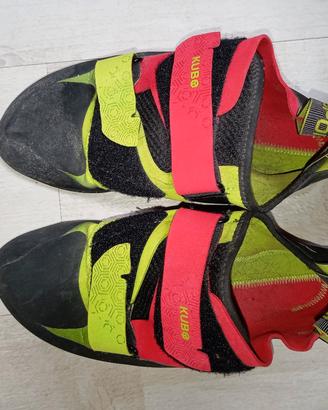 Scarpette arrampicata N 43 1/2 sportiva KUBE