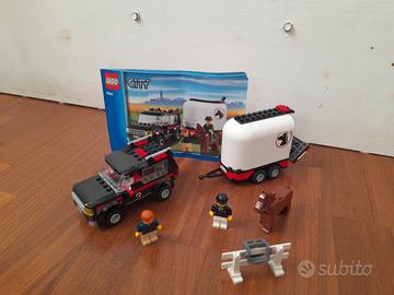 LEGO City 4WD with Horse Trailer