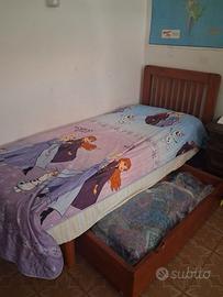Letto singolo in legno di ciliegio con cassetto