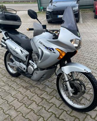 HONDA TRANSALP 650