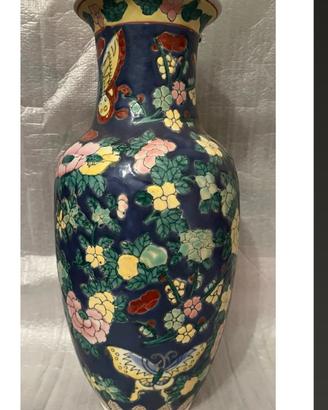 Vaso in ceramica orientale vintage
