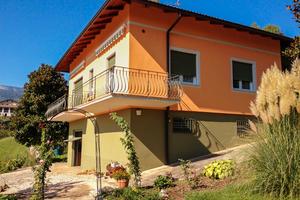 Villa con giardino e vista - Zero vicini Trentino