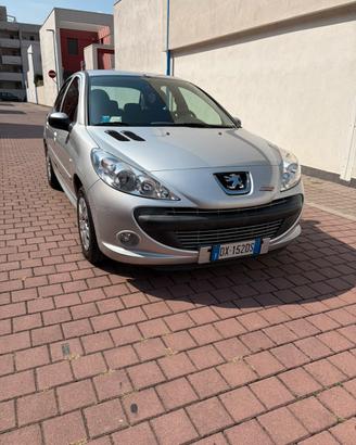 PEUGEOT 206 PLUS 20000km ORIGINALI NEOPATENTATI