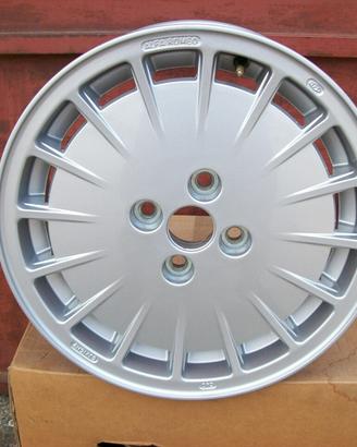 N. 1 cerchio in lega FPS Alfa Romeo 164 TS 6x15 1'
