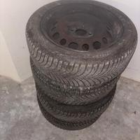 N.4 cerchi e N.4 gomme