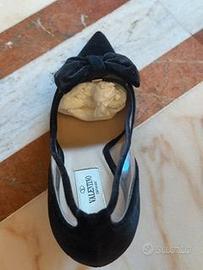 Valentino barely used black velvet shoes