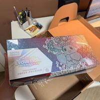 Pokemon collezione premium evoluzioni prismatiche