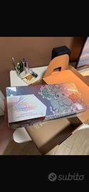 Pokemon collezione premium evoluzioni prismatiche