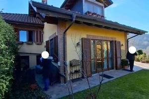 Immobile in asta di 287 m² con 5 locali e box auto