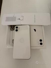 I phone 11 bianco