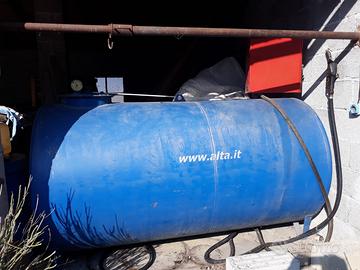 Cisterna 3000 litri con pompa