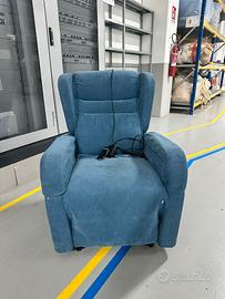 Poltrona Relax elettrica alzapersona reclinabile