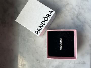 Anello pandora