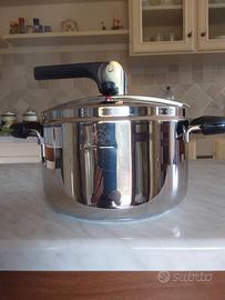 Pentola a pressione.  Le cose.