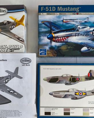 2 KIT "Mustang" in scala 1:72