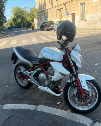 Kawasaki ER-6N