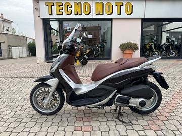 Piaggio - Beverly 300 - 14 mila km - un proprietar