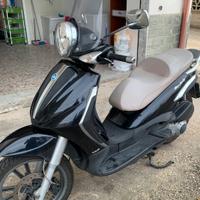 Piaggio Beverly 125