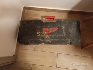 smerigliatrice milwakee