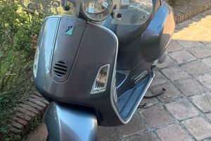 Vespa granturismo 200L