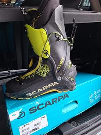 Scarponi sci alpinismo