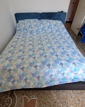 Letto matrimoniale contenitore con rete a doghe