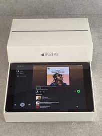 Apple iPad Air2 64GB Wi-Fi da 9,7" Grigio siderale