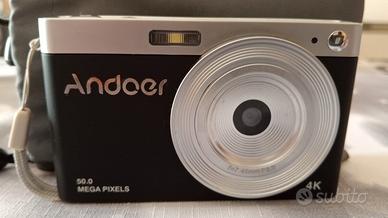 Fotocamera digitale compatta 