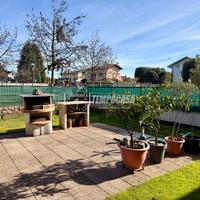 TRILOCALE CON GIARDINO