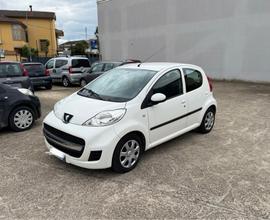 Peugeot 107 1.0 68CV 5p. Sweet Years 2Tronic