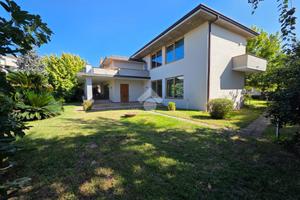 VILLA SINGOLA A SAN MARCELLINO