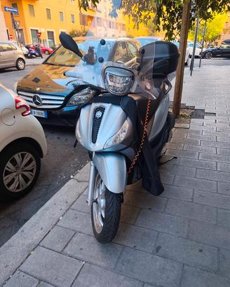 Scooter Piaggio Medley 125 